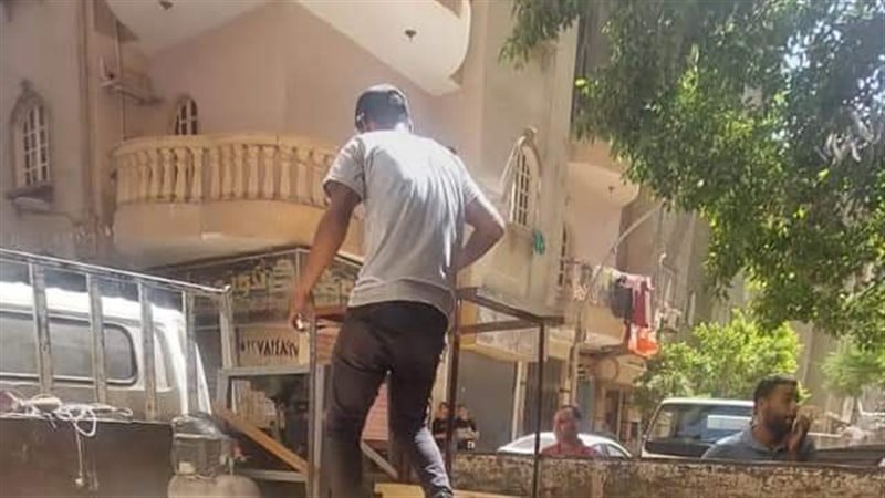 اغلاق ورشة نجارة