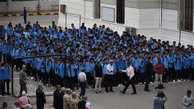 25 مليون تلميذ يؤدون تحية العلم بجميع مدارس الجمهورية (صور)