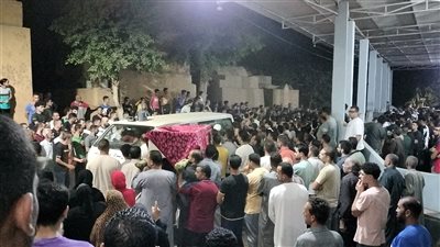 الرحلة الأخيرة، أم تنقذ طفلتها من الموت، ورضيع يتحول لأشلاء، والقدر ينقذ سيدة في حادث ميكروباص الموت بالطريق الإقليمي