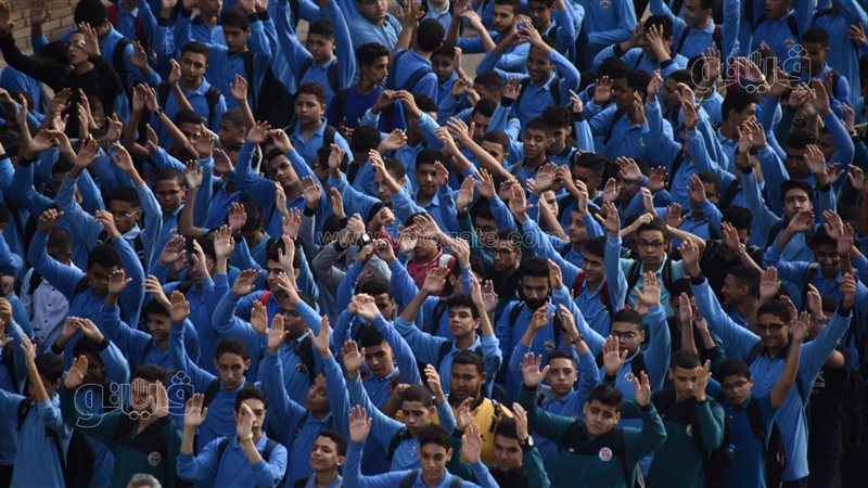 طلاب المدارس، فيتو