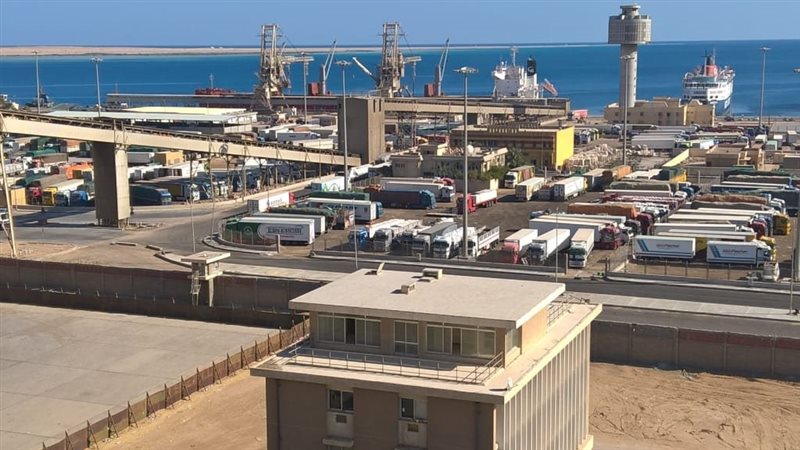 موانئ البحر الاحمر،فيتو