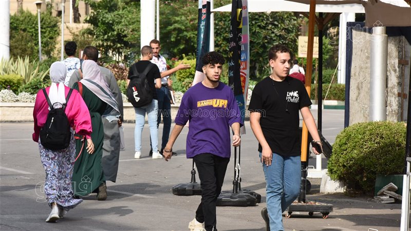 توافد طلاب جامعة