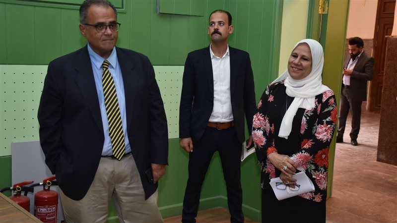 جامعة عين شمس، فيتو