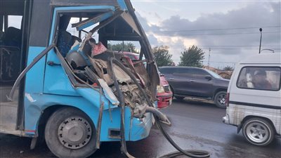 إصابة 9 في حادث تصادم أتوبيس بسيارة في الإسكندرية