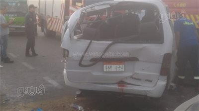 كتب مدرسية ملطخة بالدماء، 4 صور ترصد مصرع 4 طلاب بانقلاب ميكروباص بالتجمع 