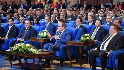 حكاية وطن، انطلاق جلسة العدالة الاجتماعية والصحة بحضور الرئيس السيسي