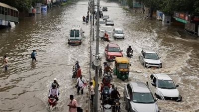 تركيا تغرق، فيضانات وأمطار غزيرة تغمر إسطنبول (فيديو)