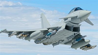 بولندا تتسلم مقاتلات يوروفايتر تايفون قادمة من بريطانيا 