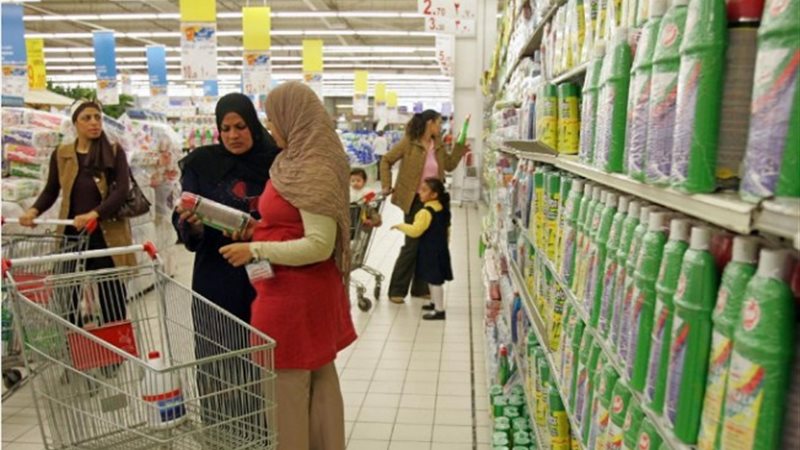 انخفاض أسعار السلع،