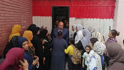 نائب محافظ الجيزة يتابع انتظام الدراسة غدا