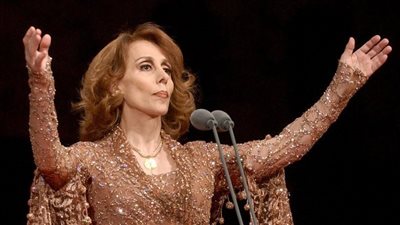 أخبار الفن اليوم.. ابنة فيروز تحذر من إعادة تسجيل أي أعمال للأخوين الرحباني.. ومحمد رمضان يحيي حفلا غنائيا في أسوان