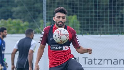 تعرف على غيابات الأهلي عن رحلة الجزائر 