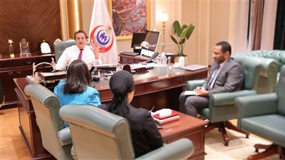 خالد عبدالغفار يناقش مع ممثل الصحة العالمية في مصر عددا من ملفات العمل المشتركة