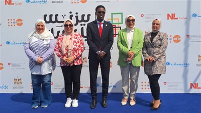 وزير الرياضة الصومالي يزور معرض بيزنس يا شباب