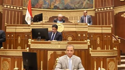 الشيوخ يتلقى إخطارا من 5 أحزاب برؤساء هيئاتها البرلمانية