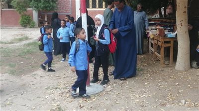 انتظام العملية التعليمية في الأقصر خلال الأسبوع الأول من الدراسة 