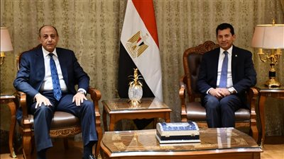 أشرف صبحي يستقبل وزير الطيران لمناقشة خطة سفر المنتخبات إلى أولمبياد باريس