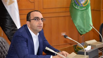 نائب محافظ الإسماعيلية يتابع الموقف التنفيذي لمشروعات حياة كريمة بقرى القنطرة شرق