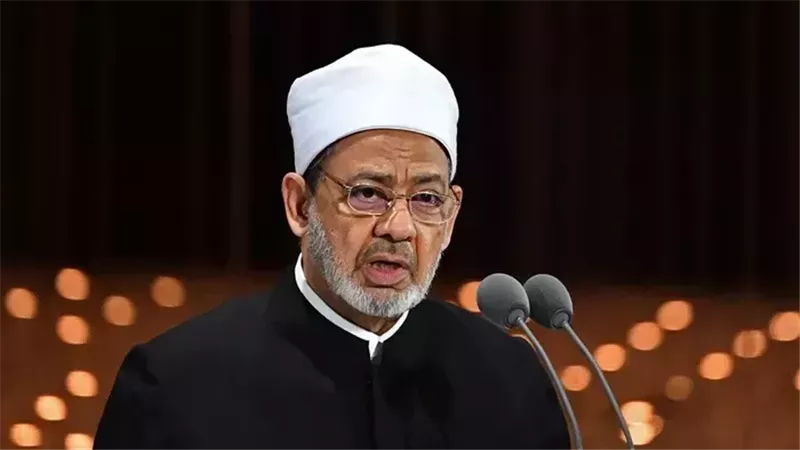 الدكتور أحمد الطيب