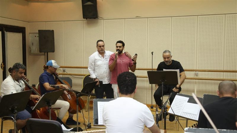 المايسترو مصطفى حلمى