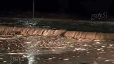 مناشدات على تويتر لإنقاذ وادي الرمل بمطروح بعد وصول مياه السيول للمنازل (فيديو)