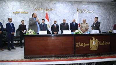 محافظ سوهاج: توصيل مياه الشرب للأسر الأكثر احتياجا 