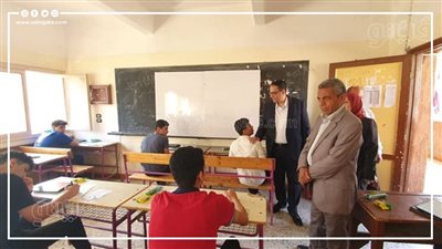 في يوم المعلم العالمي.. أرقام وإحصائيات عن مدرسي مصر (إنفوجراف) 