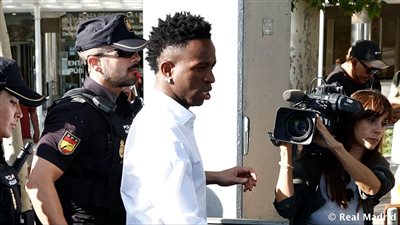 ريال مدريد يصدر بيانا حول شهادة فينيسيوس في أزمة العنصرية أمام فالنسيا