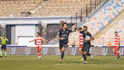 زد يتقدم على بلدية المحلة 2/3 في الشوط الأول بالدوري الممتاز (صور)