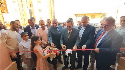 محافظ شمال سيناء يفتتح 20 عمارة سكنية في مدينة العريش