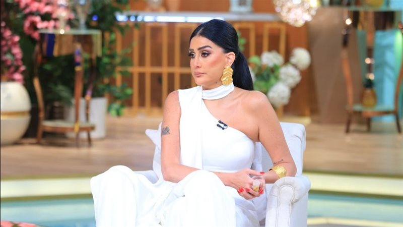 الفنانة غادة عبد