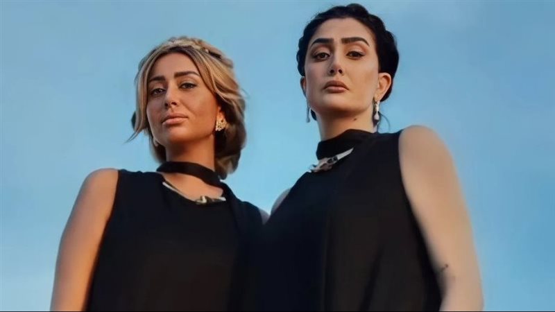 غادة عبد الرازق وابنتها