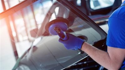 صيانة السيارات، 10 فروق بين الزجاج الأصلي والتجاري