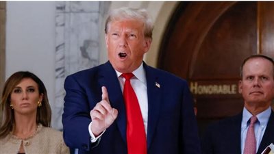 بكلمة واحدة، ترامب يرد على خبر تسريب معلومات سرية عن الغواصات النووية 