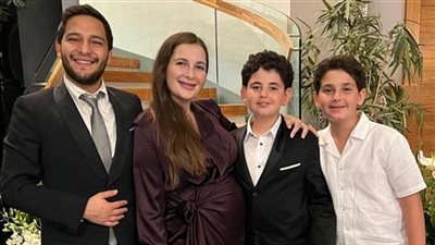 الجمهور يهنئ ابنة أصالة لهذا السبب (صور)