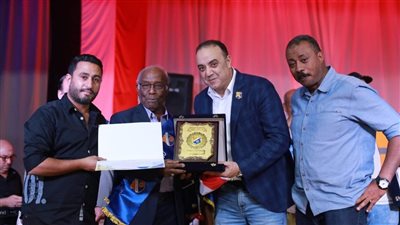 مجلس نادى الشمس يكرم أعضاءه أبطال حرب أكتوبر (صور)
