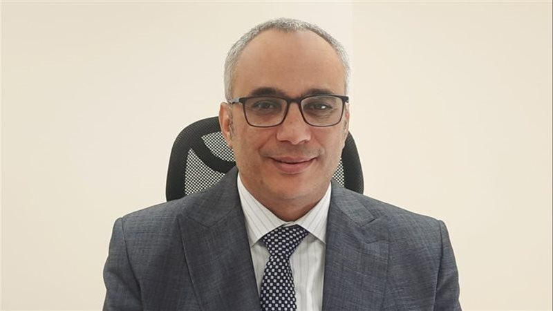 عمرو البسيوني رئيس