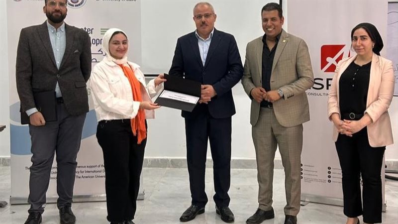 جانب من الدورات التدريبية،
