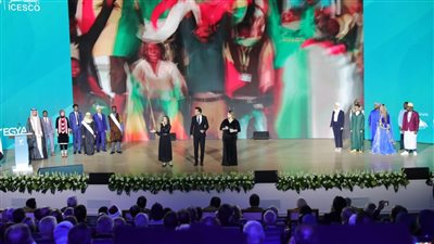 منظمة العالم الإسلامي تطلق عام الإيسيسكو للشباب.. تقديم 100 منحة رئاسية من الرئيس السيسي لدعم المواهب.. إنشاء صندوق دعم الموهوبين والمبتكرين بالعالم الإسلامي