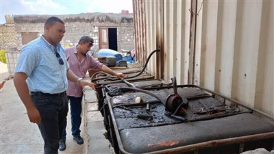 ضبط كميات من السولار والأسمدة تم تجميعها بشكل غير قانوني بالبحيرة (صور)