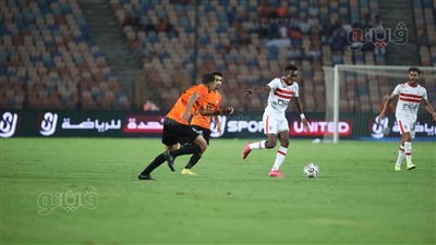 بعد جهاد جريشة، خبير ينتقد حكم مباراة الزمالك والبنك الأهلي: بياخد قراره على كلام لاعب
