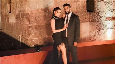 مي عمر تحتفل بعيد زواجها بمحمد سامي