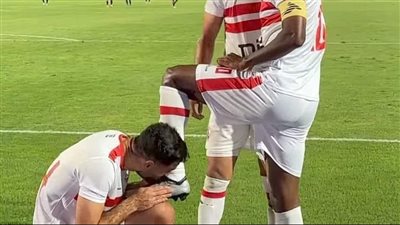 تقبيل قدم شيكابالا بعد هدفه في البنك الأهلي يثير جدلا واسعا