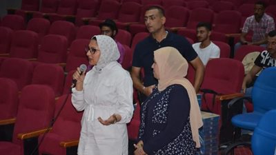 نائب محافظ الوادي الجديد تتابع بروفات 