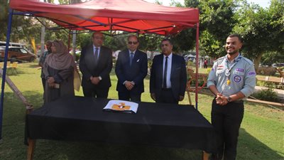 رئيس جامعة المنصورة يتفقد الأنشطة الطلابية 