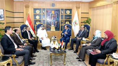 وفد الشارقة في رحاب جامعة المنصورة لبحث التعاون المشترك 