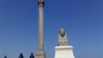 حكاية عمود السواري أعلى نصب تذكاري في العالم 