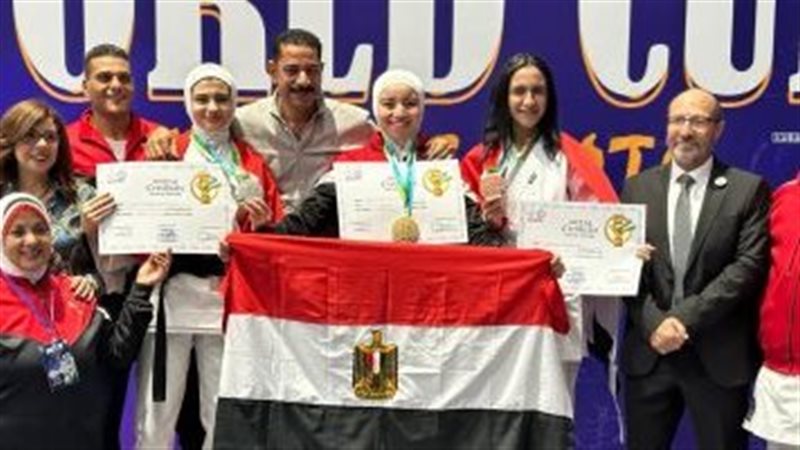 وزير الرياضة يهنئ