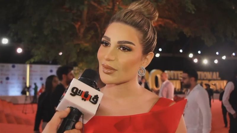 سارة نخلة، فيتو