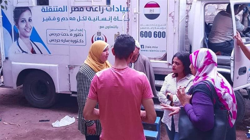الكشف على 415 مواطنا